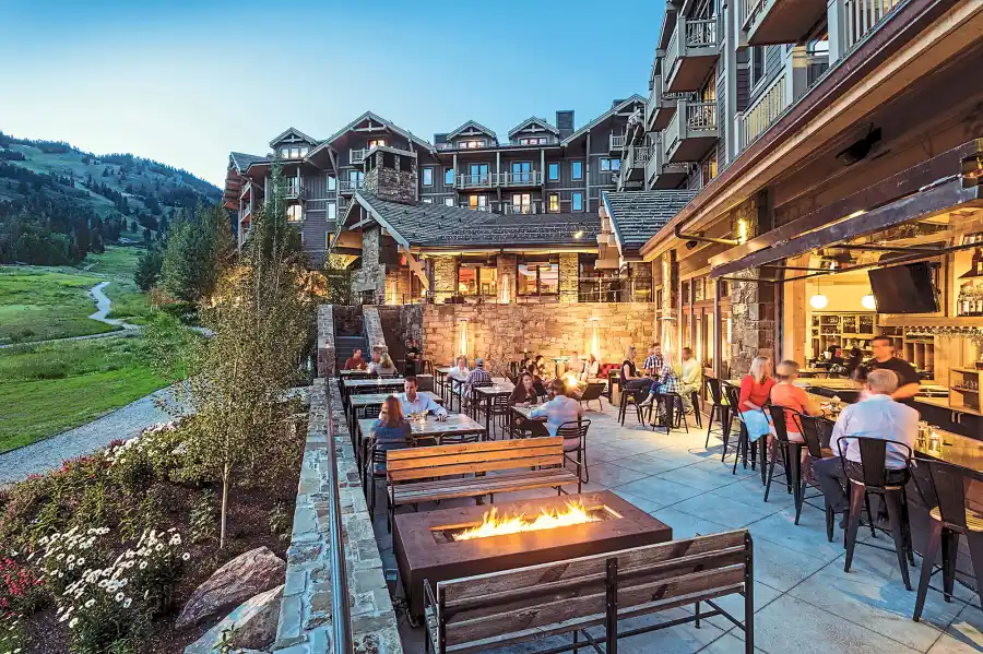 Four Seasons Resort and Residences Jackson Hole Hot Stuff