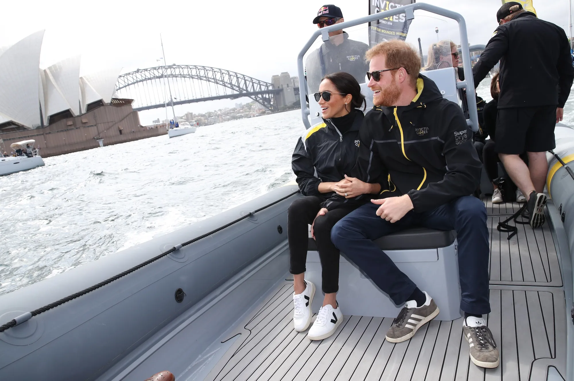 meghan markle veja sneakers