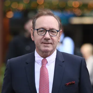 Kevin Spacey Clarifies ‘Rumor’ He Has ‘No Replica Luxury Handbag’ After Sexual Assault Allegations: ‘Need to Respond’