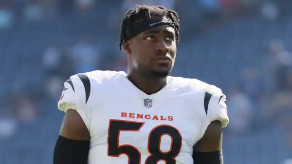 Bengals Joseph Ossai Choked on a Turkey Leg During Postgame Interview
