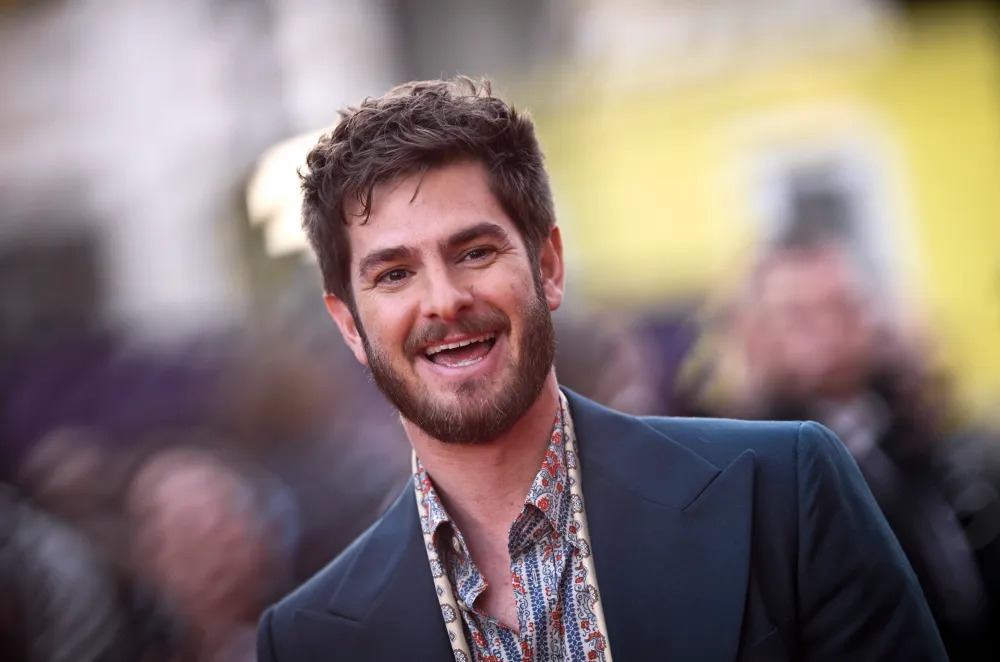 GettyImages-2178953655.jpg Unpacking the British Celebrity Boyfriend Phenomenon