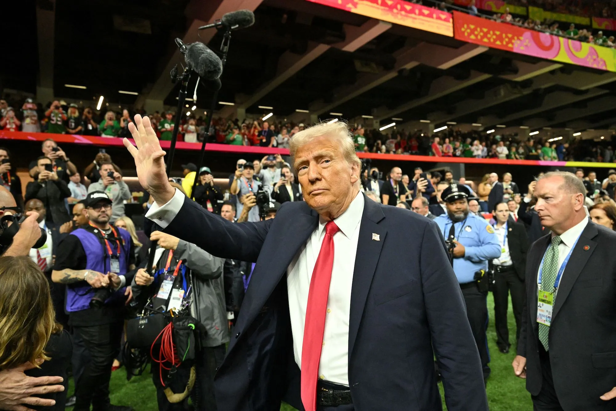 GettyImages-2198047691 Donald Trump Super Bowl 2025