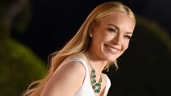 Lindsay Lohan attends the 2025 Vanity Fair Oscar Party Hosted By Radhika Jones at Wallis Annenberg Center for the Performing Arts on March 02, 2025 in Beverly Hills, California.