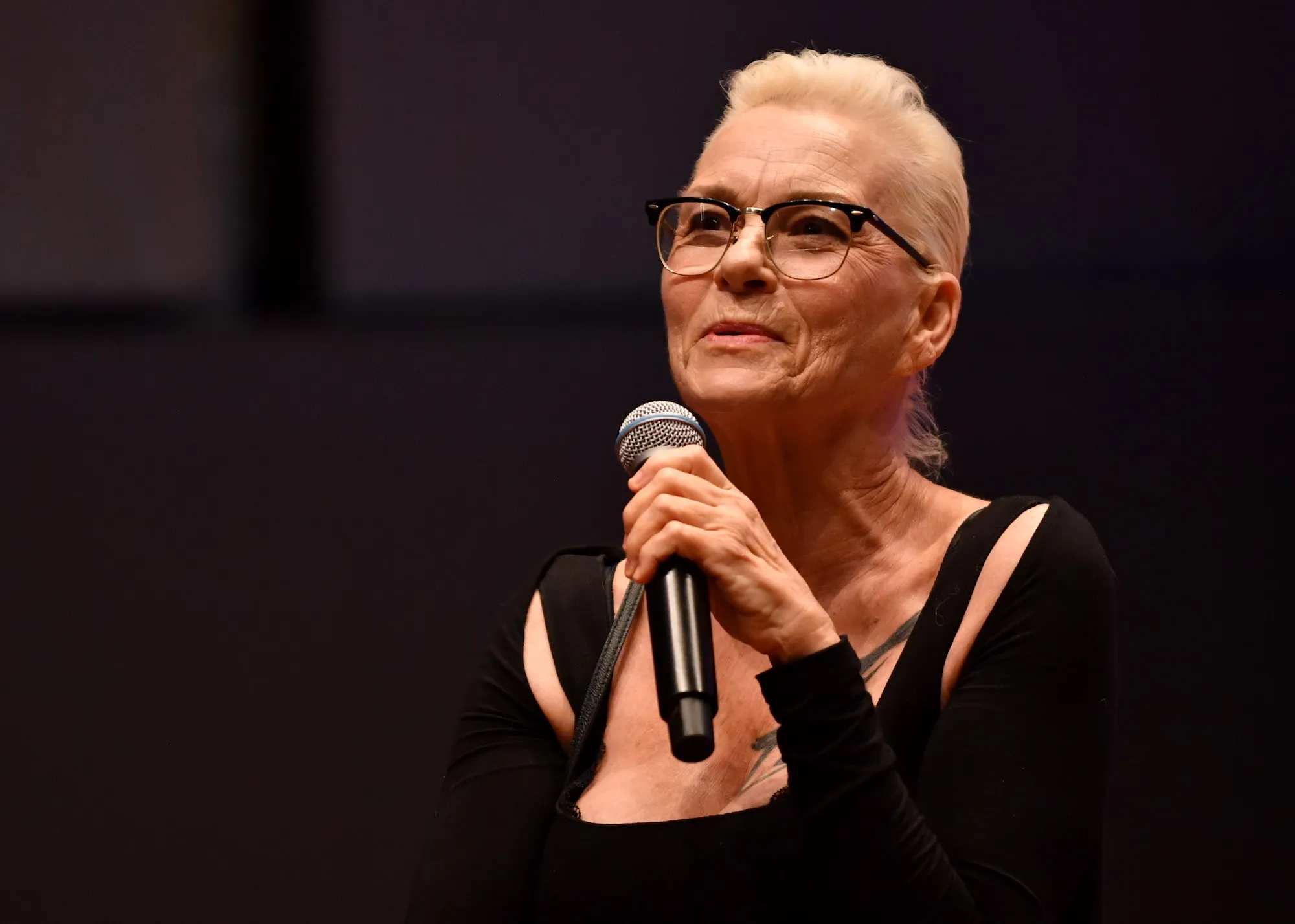 GettyImages-2220828178 Susan Powter Squirted Breast Milk at Man Who Shamed Her for Breast-Feeding