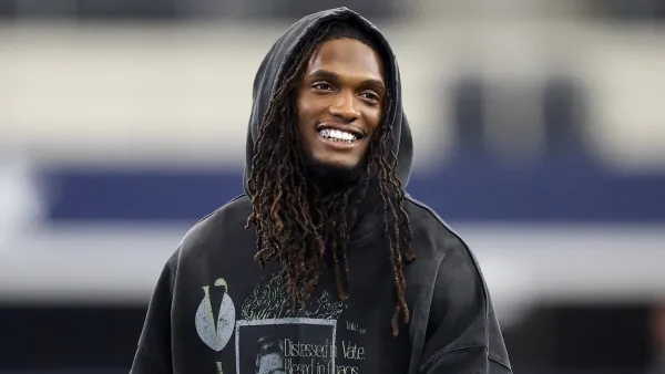 CeeDee Lamb Addresses Rumor He Threw Up in Casino Night Before Game