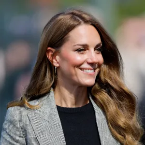 Catherine, Princess of Wales arrives for a visit to Sudbury Silk Mills on September 11, 2025 in Sudbury, England. The Princess of Wales is visiting mills in Sudbury and Cuxton today as she celebrates British creativity and craftsmanship.