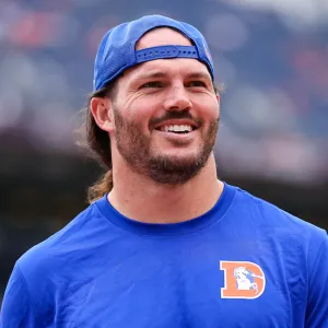 GettyImages-2243899026 Alex Singleton October 2025