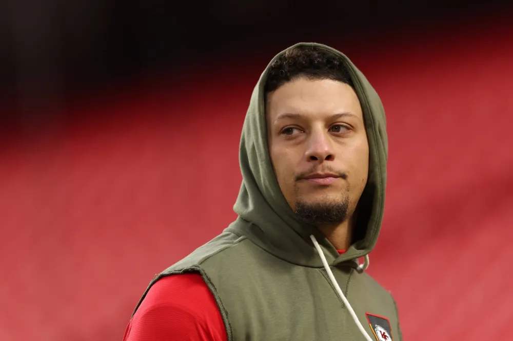 Patrick Mahomes Puts Ketchup on His Turkey for Thanksgiving and People Are Losing Their Minds
