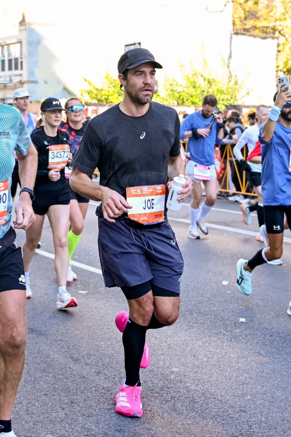 Joey Graziadei and More Bachelor Nation Alums Run 2025 New York City Marathon: See Their Times