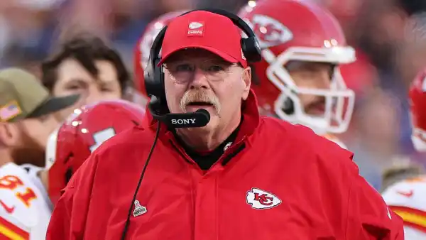 Chiefs Coach Andy Reid Calls Out Officiating After Thanksgiving Loss