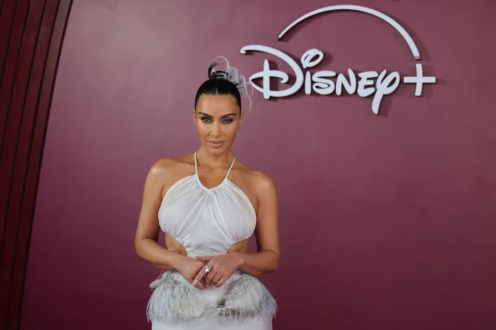 Kim Kardashian Slams 4 Psychics Who Told Her She'd Pass the Bar Exam