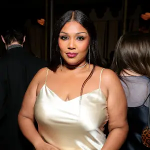 Lizzo Reveals She Was 'Extremely Suicidal' at the Start of Her Weight Loss Journey
