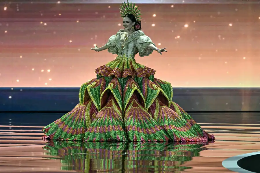 Miss Filipinas – Ahtisa Manalo