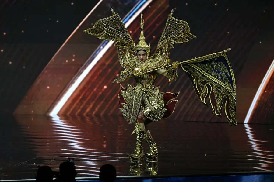 Miss Tailandia – Praveenar Singh