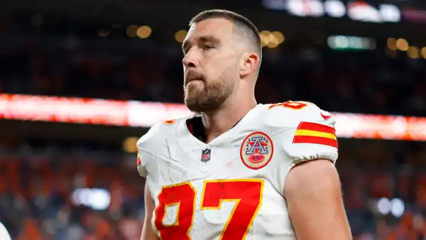 GettyImages-2247050065 Travis Kelce Broncos November 2025
