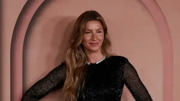 Gisele Bundchen Makes 1st Red Carpet Appearance Since Welcoming Baby