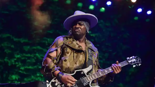 GettyImages-477234526 DAngelo Funeral Held in Virginia Following His Death at 51 From Pancreatic Cancer