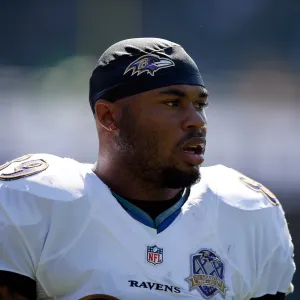 Former NFL Player Steve Smith Sr Refuses to Apologize for Alleged Affair