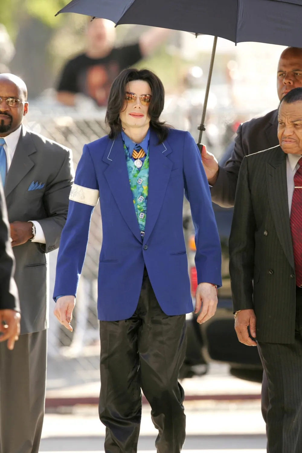 GettyImages-52434259 Michael Jackson Executors Demand Paris Pay Their Legal Bills