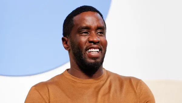 GettyImages1693927945 Diddy Organized Thanksgiving Meal for 1000 Inmates