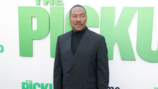 GettyImages2227303991 Eddie Murphy Felt Like SNL Was Dirty for Poking Fun at His Career