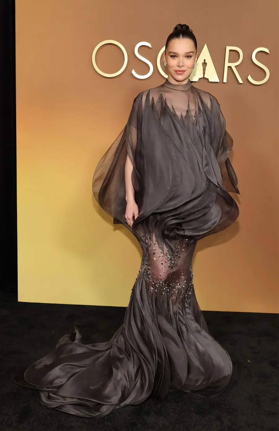 Hailee Steinfeld Governors Awards 2025