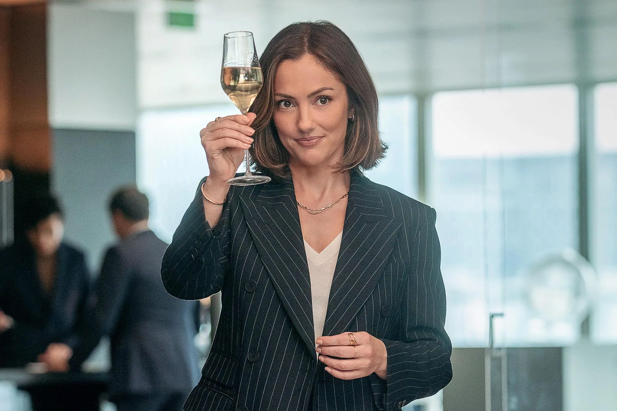 How Does Champagne Problems End What Happens in the Minka Kelly Rom Com 004