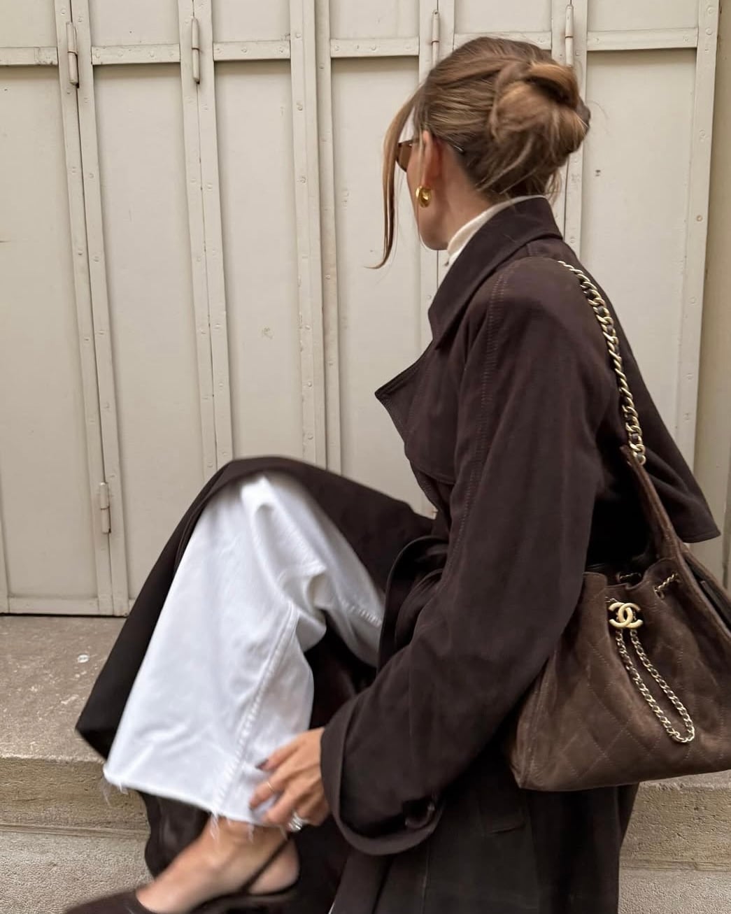 Chanel 25 Handbag Guide