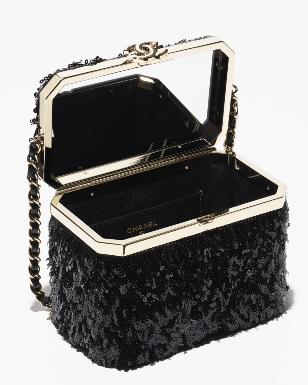 Chanel Cruise 2025/26 Bags