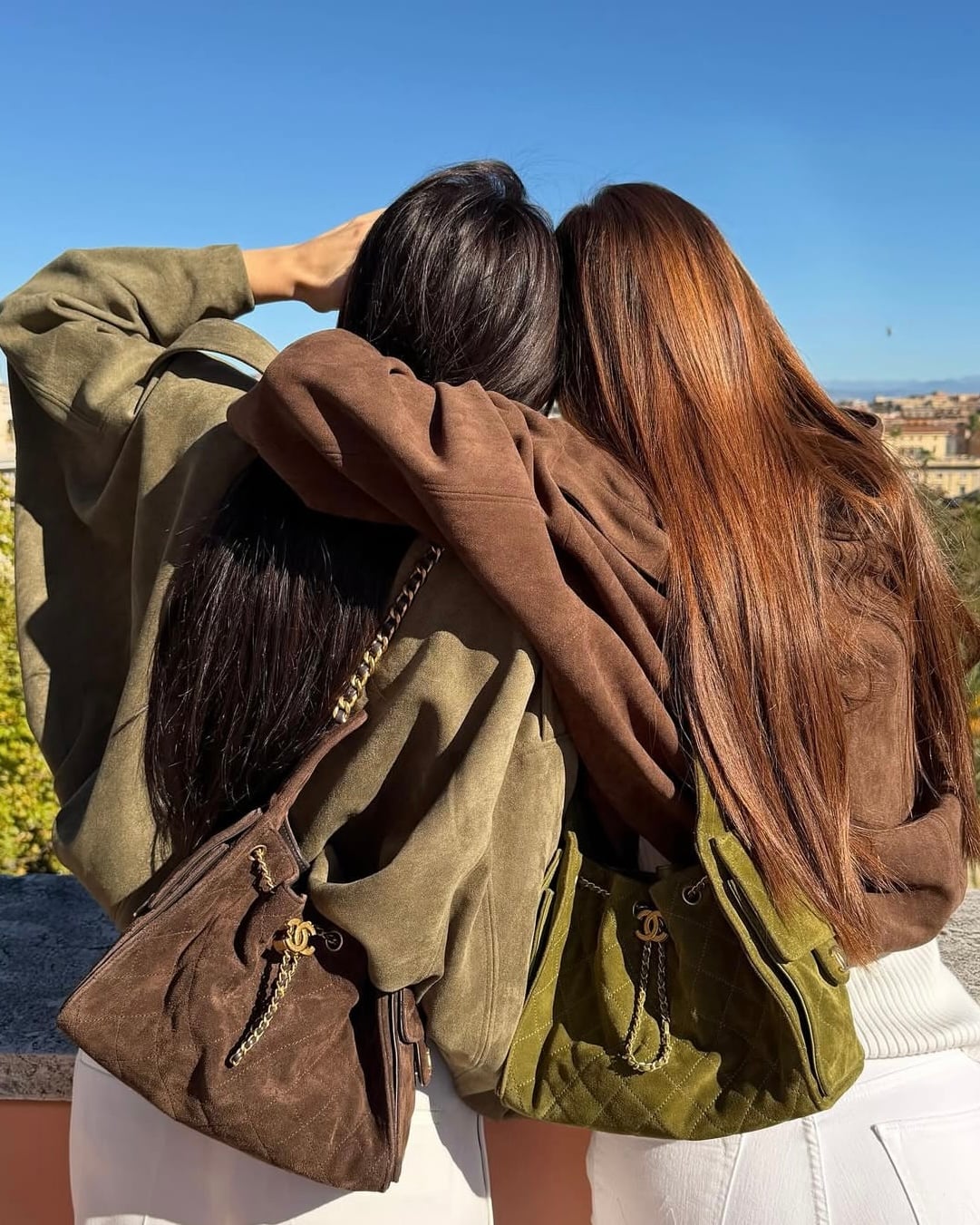 Chanel 25 Handbag Guide