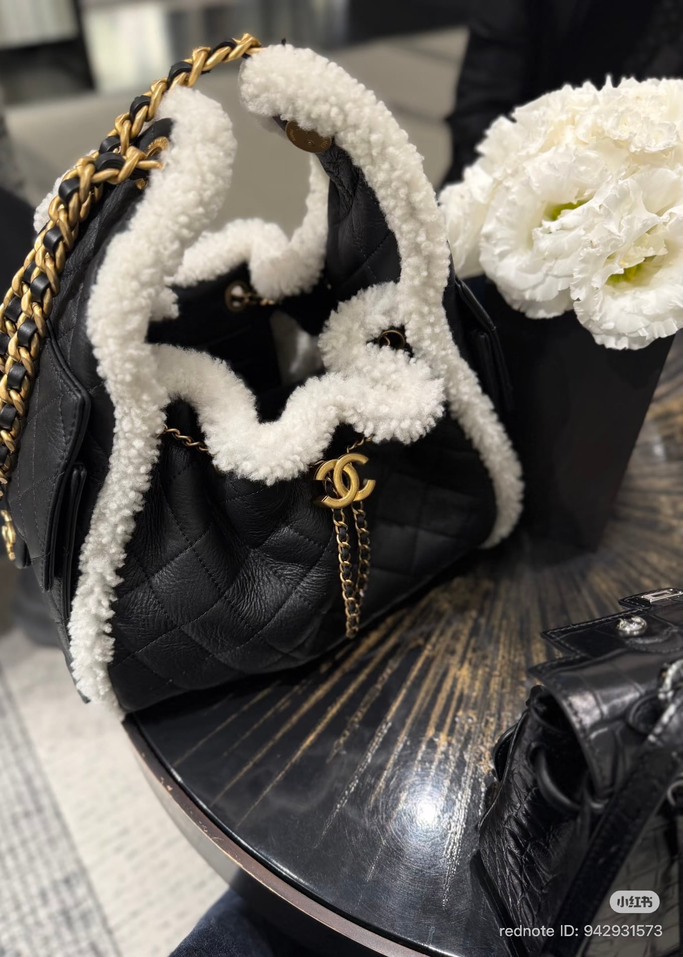 Chanel 25 Handbag Guide