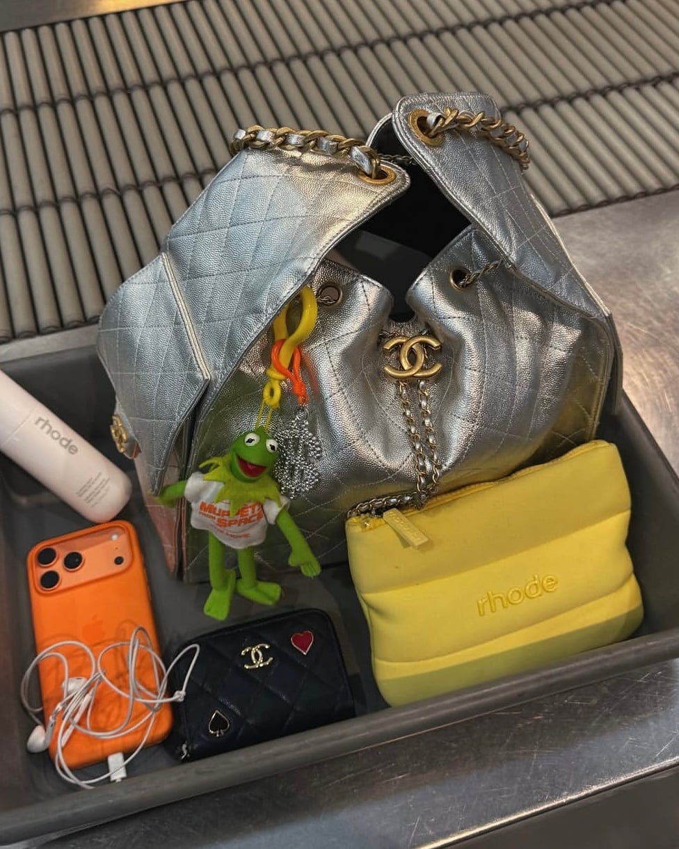 Chanel 25 Handbag Guide