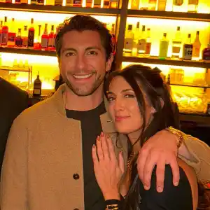 Jason Tartick Dating Kathryn Hurley