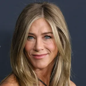 LOS ANGELES, CALIFORNIA - NOVEMBER 17: Jennifer Aniston attends Elle Women in Hollywood 2025 at Four Seasons Hotel Los Angeles at Beverly Hills on November 17, 2025 in Los Angeles, California. (Photo by Rodin Eckenroth/FilmMagic)