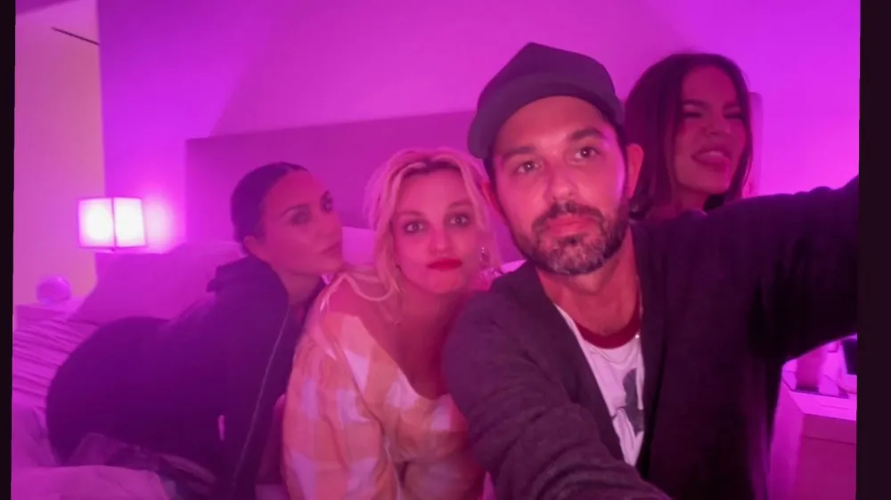 Kim-Kardashian-IG-3766227301336752676