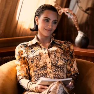 Kim Kardashian Jokes All s Fair Is the Most Critically Acclaimed Show After Negative Reviews