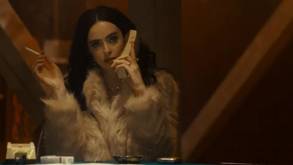 Krysten Ritter Stone Cold Fox