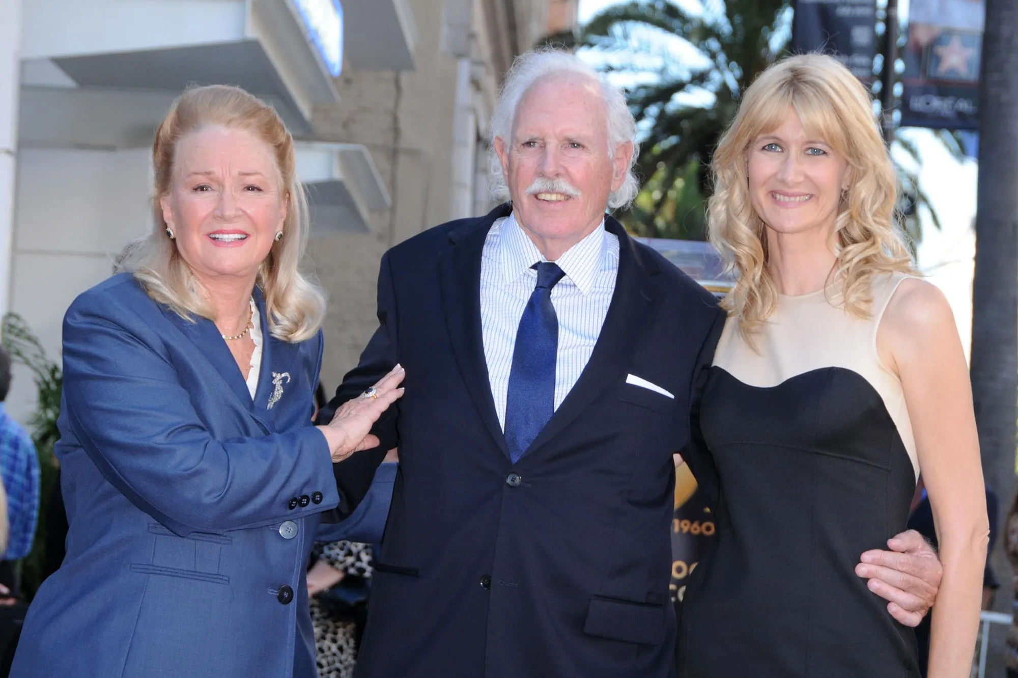 Laura Derns Father Bruce Dern Reacts to ExWife Diane Ladds Death