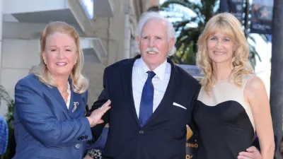 Laura Derns Father Bruce Dern Reacts to ExWife Diane Ladds Death