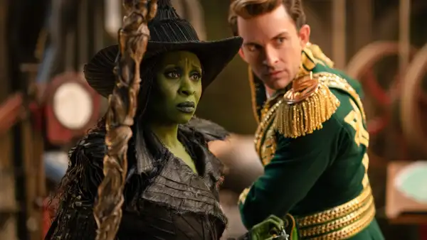 MCDWIFOUV056 Wicked For Good Writer Talks Making Elphaba and Fiyero Scene Sexier