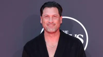 Maks-Chmerkovskiy-GettyImages-2225483275