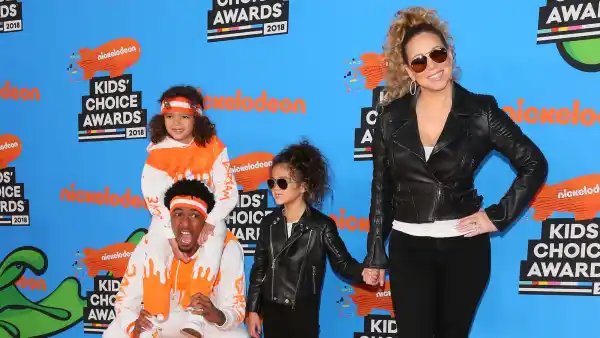 Mariah-Carey-and-Nick-Cannon-With-Twins-GettyImages-937525714