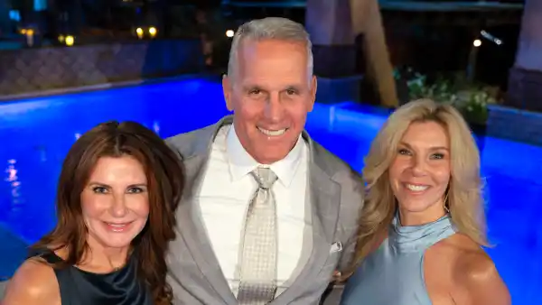 Mel Owens Says He s Torn Between Peg and Cindy in Golden Bachelor Finale Sneak Peek