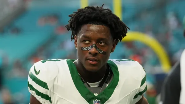 NFL s Sauce Gardner Posts Hilarious Video of Young Crying Fan After His Trade to the Indianapolis Colts