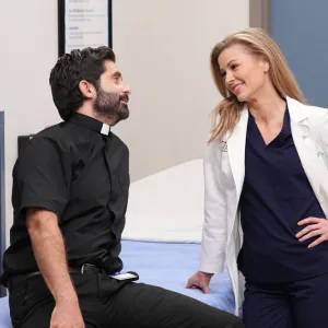 VPR's Ariana Madix Plays Bruce's Ex-Girlfriend on St. Denis Medical
