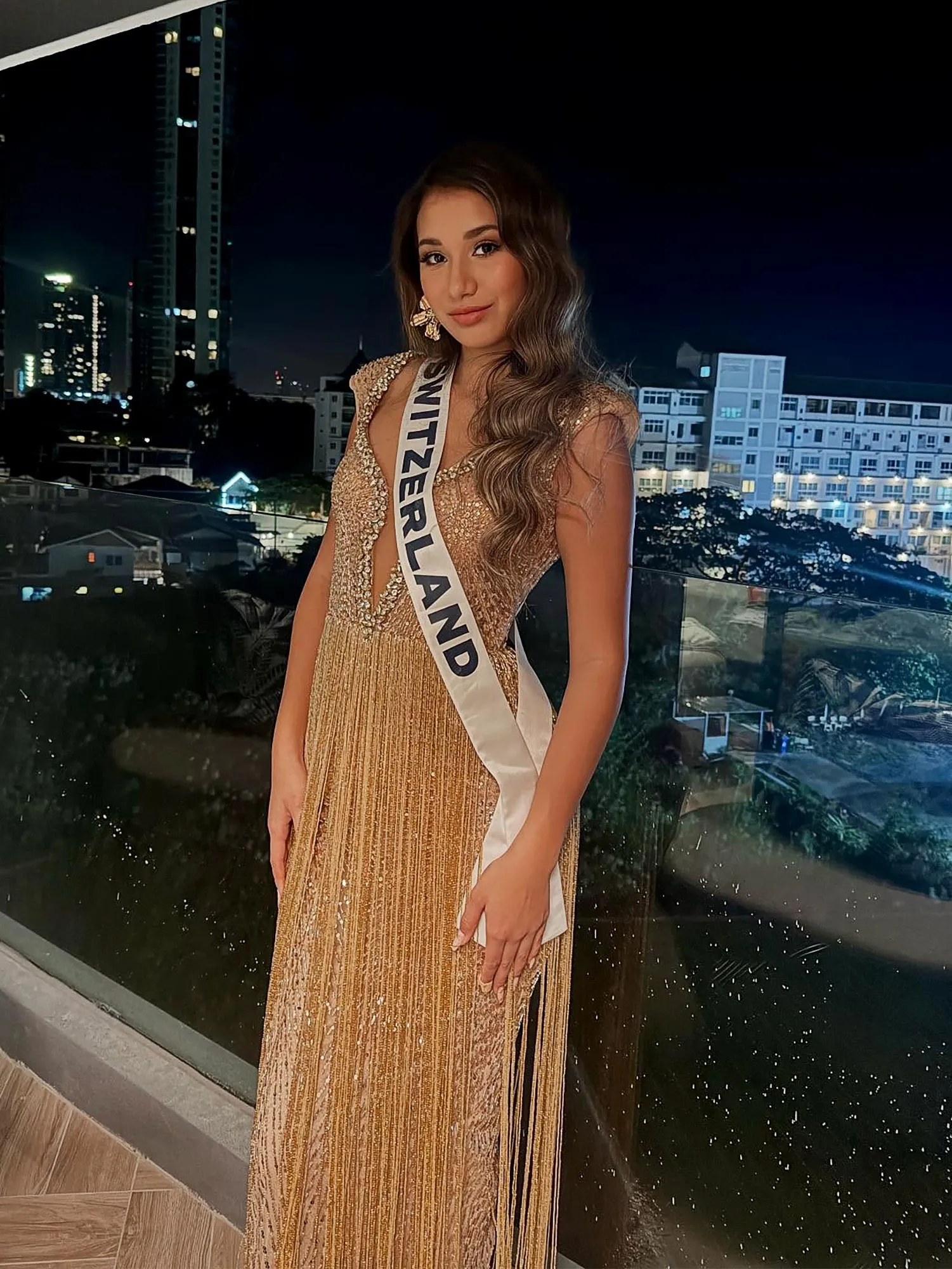 Naima Acosta Miss Universe Switzerland 010