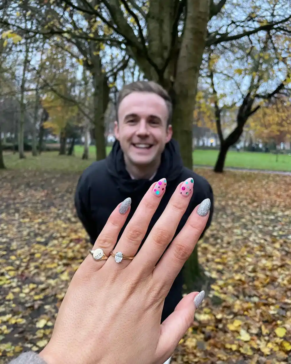 Niamh-Cullen-and-Jamie-Gill-Engaged-318924260_672081034579622_2957369302848685291_n