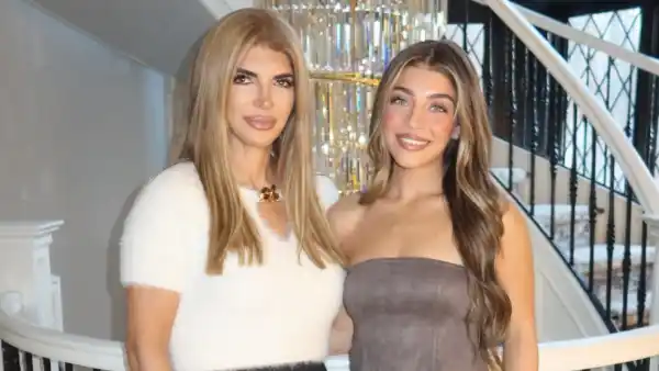 RHONJ Star Teresa Giudice Debuts Lighter Blonde Hair at Thanksgiving After Rocking Honey Color at BravoCon
