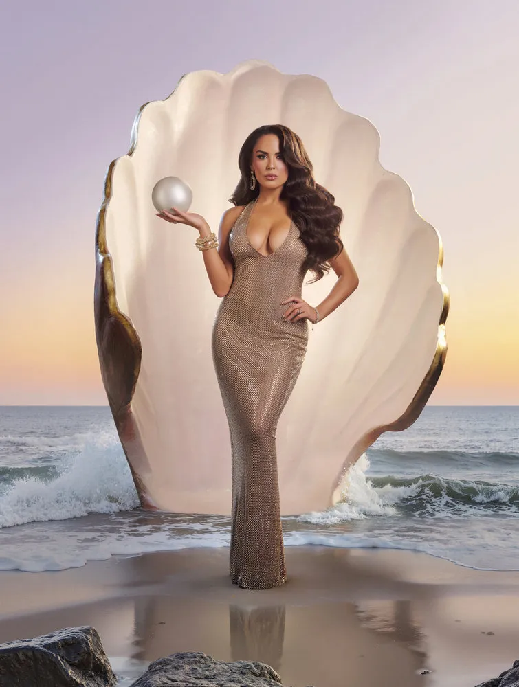 Meet the Cast of Bravo's New Series 'Real Housewives of Rhode Island'