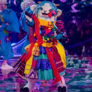 La oveja 'María Ovina' interpretada por Wendy Guevara en 'Quién es la Máscara'.